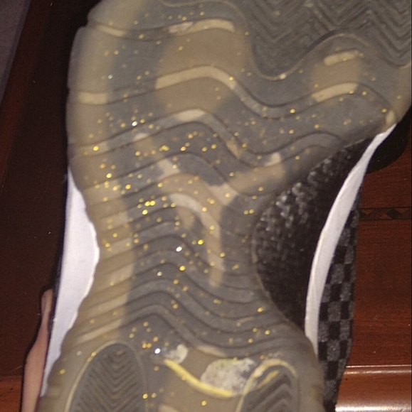 Jordan Futures - Picture 4 of 7